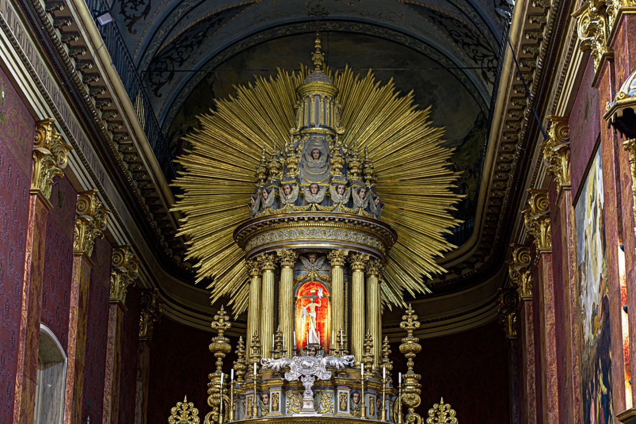 "Altar" de Carlos Francisco Montalbetti