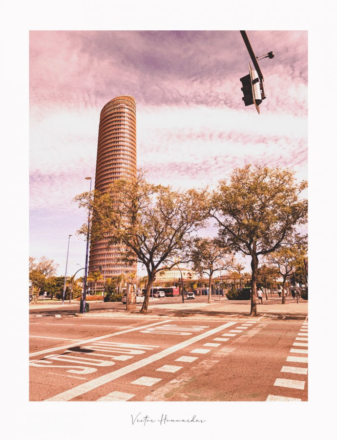 "Torre de Sevilla" de Victor Houvardas