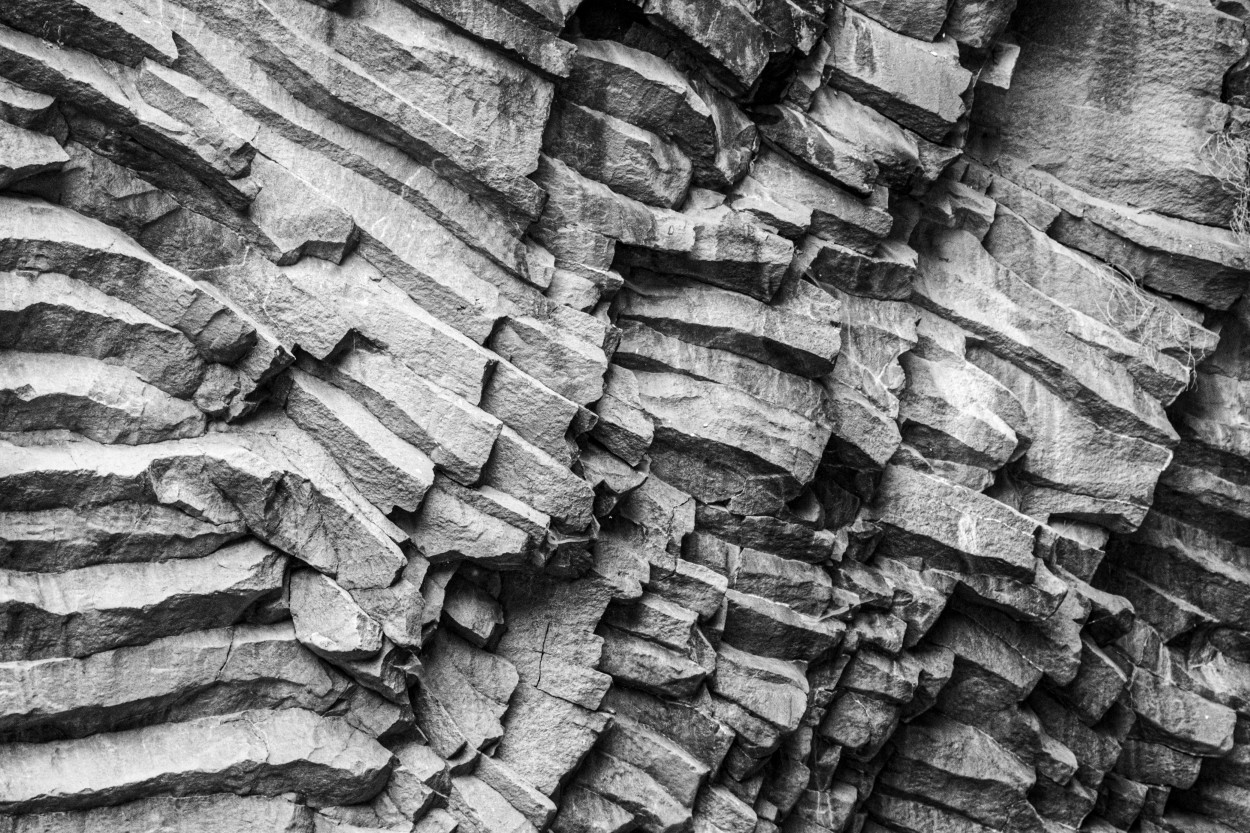 "Texturas en la roca" de Daniel Oliveros