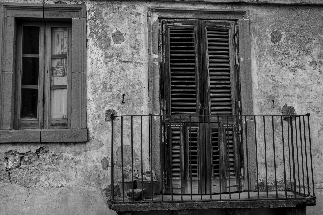"Balcon y ventana" de Daniel Oliveros