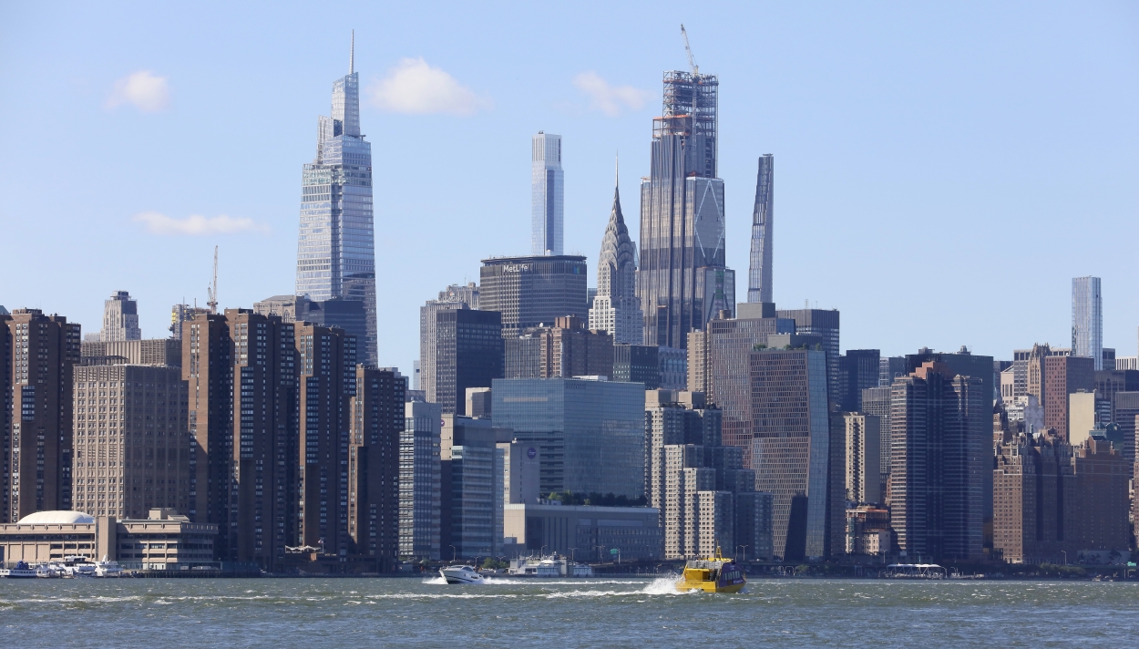 "Manhattan vista desde Williamsburg." de Francisco Luis Azpiroz Costa