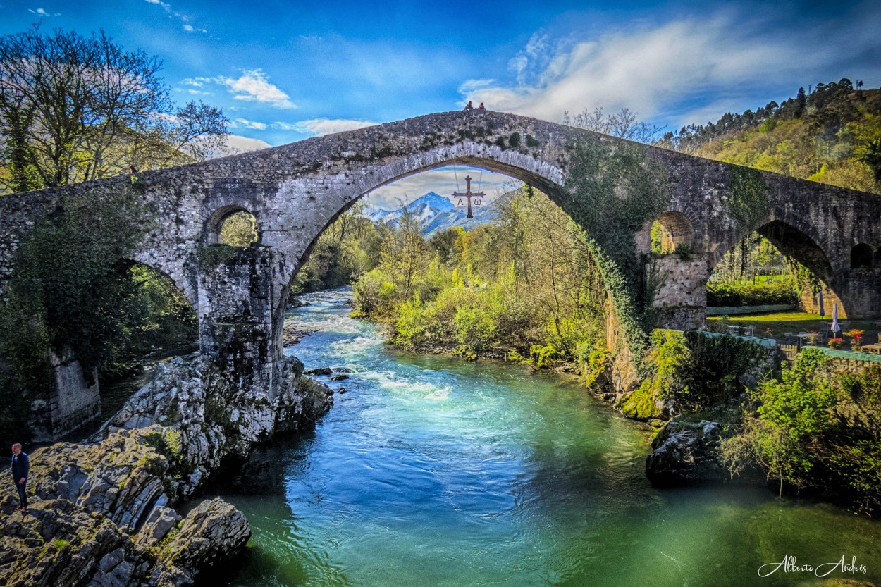 "Puente romano" de Alberto Andrs Melo