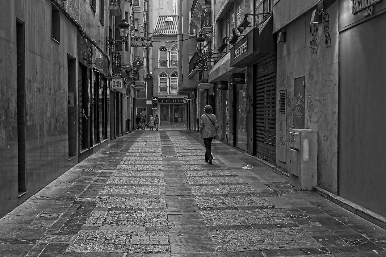 "Paseo por el centro..." de Juan Beas