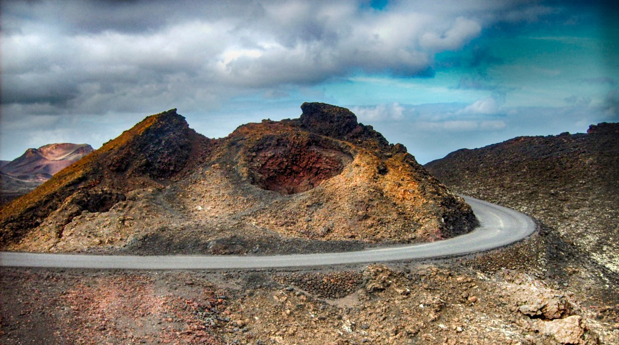 "Volcanes en Lanzarote" de Luisamaria Amador