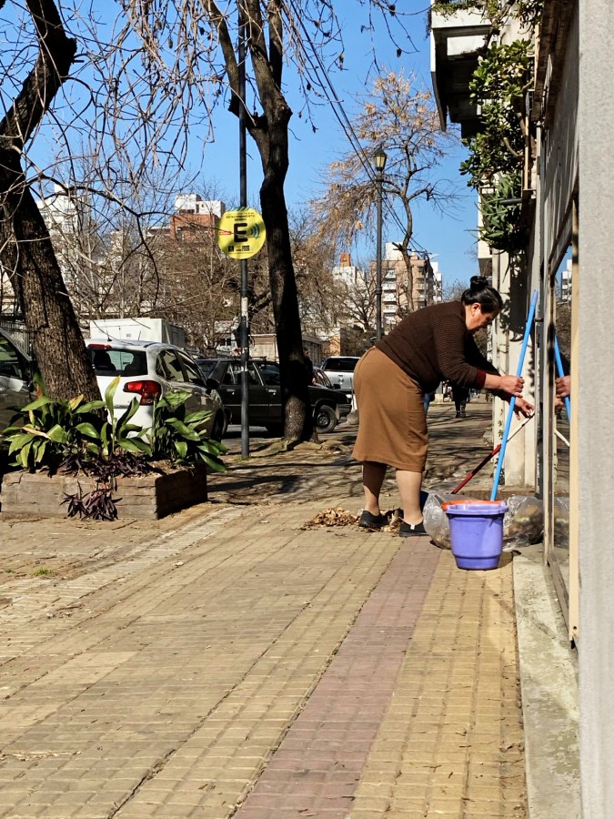 "Callejera" de Laura Manassero