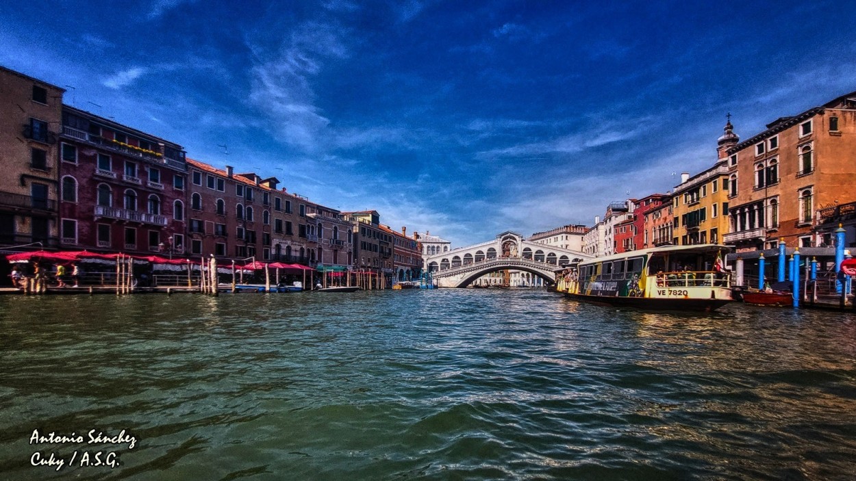 "** Venecia no se olvida **" de Antonio Snchez Gamas (cuky A. S. G. )