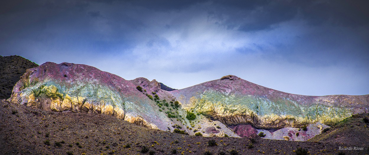 "Cerro 7 colores,Uspallata,Mendoza" de Ricardo Rivas