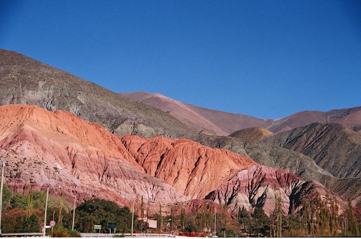 "Colores de la tierra" de Carolina Persia