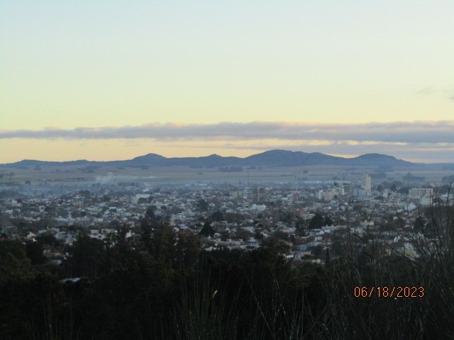 "Los cinco cerros" de Miguel Angel Palermo