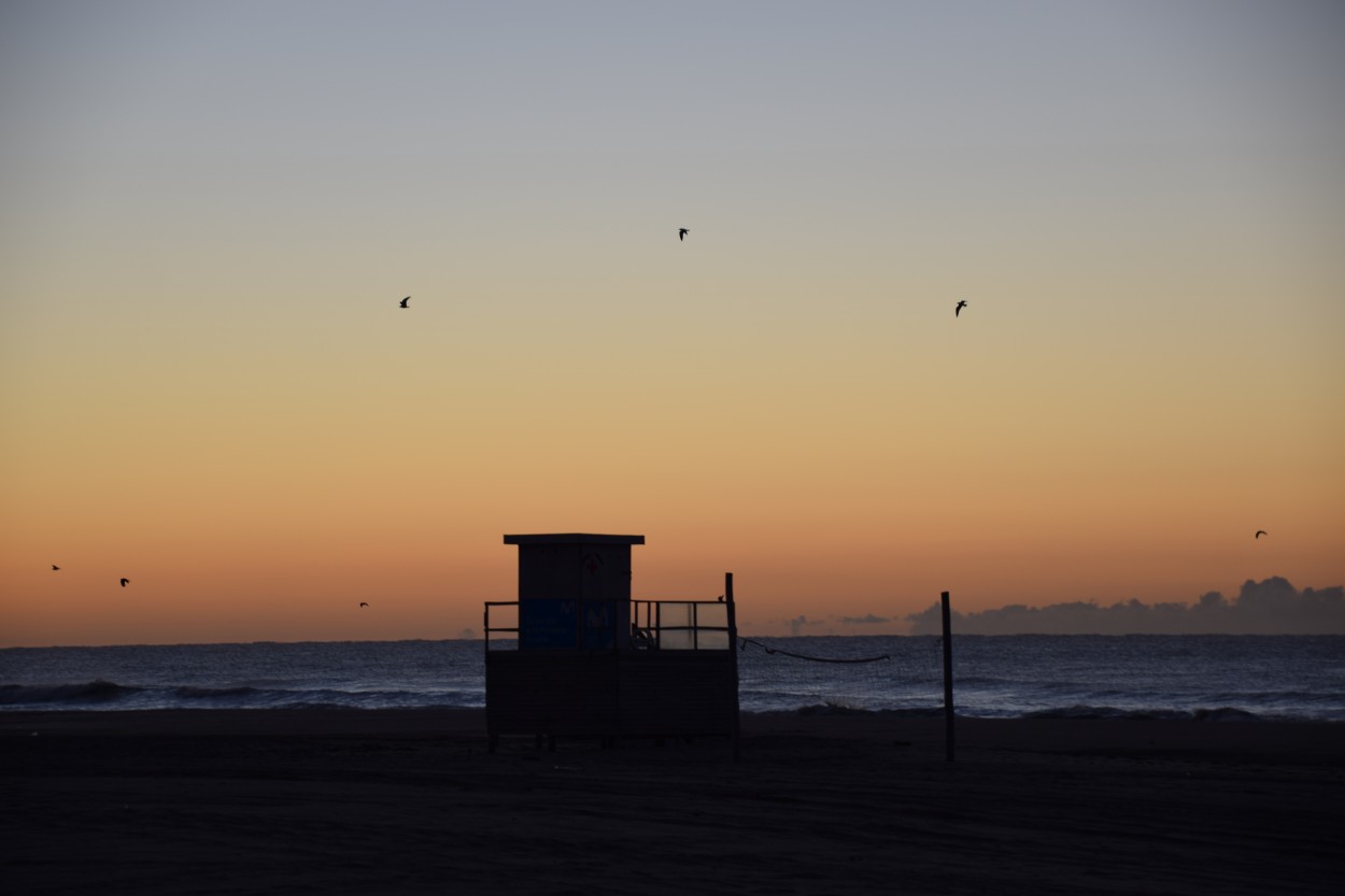 "Amanecer en la Playa" de Rosana Malvicino