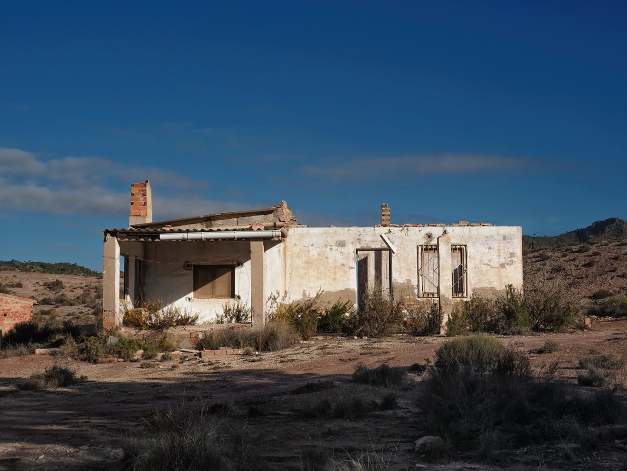 "Casa abandonada" de Francisco Jos Cerd Ortiz