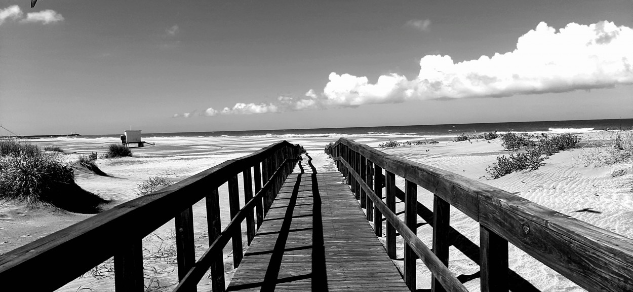 "Vamos a la playa" de Juan Carlos Viegas