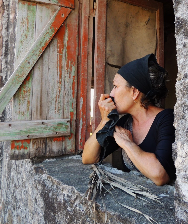 "La mujer de la ventana" de Carina Gironde