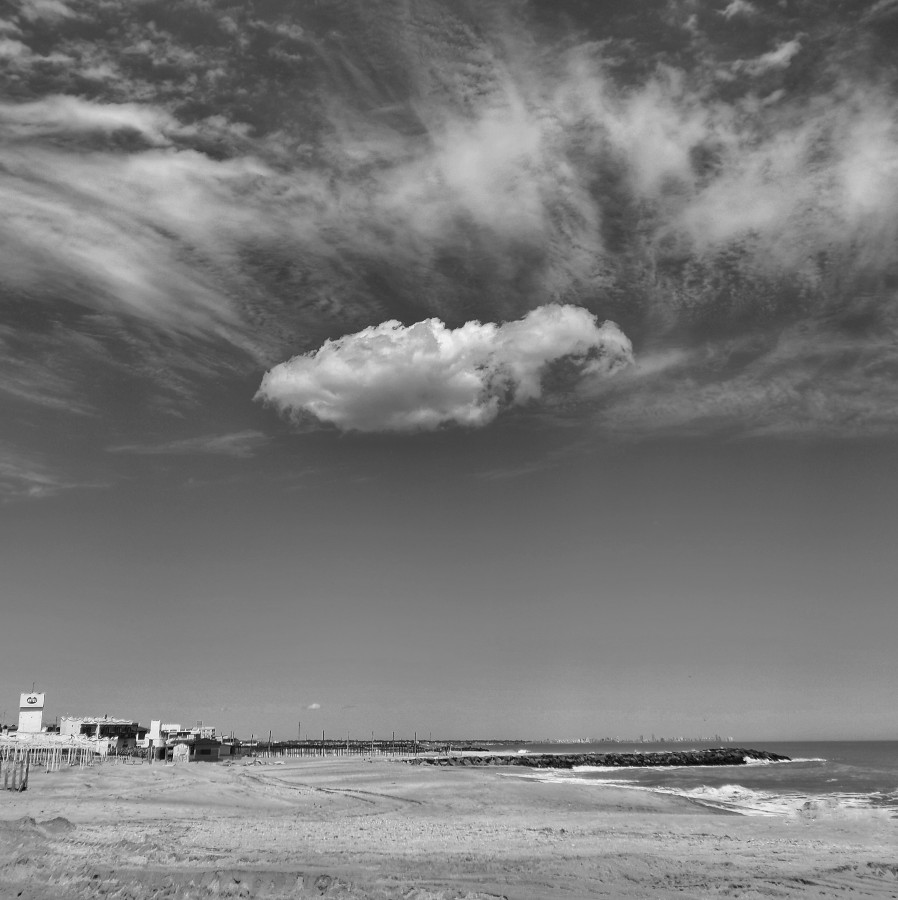 "Nubes marinas" de Roberto Guillermo Hagemann