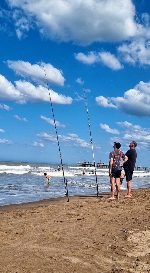 "Pescadores Inconscientes" de Oscar Cuervo