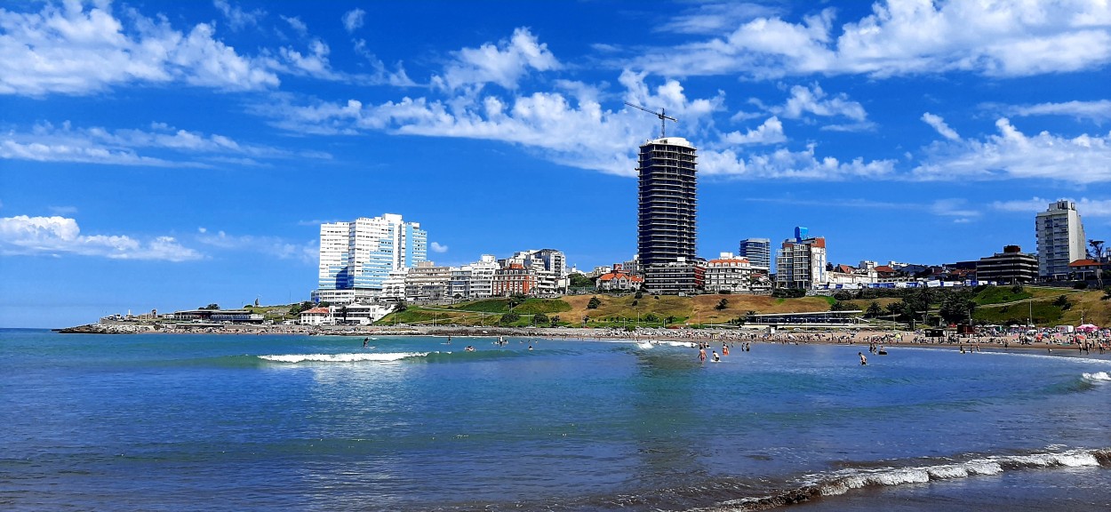 "Pya. Varese-Mar del Plata" de Juan Carlos Viegas