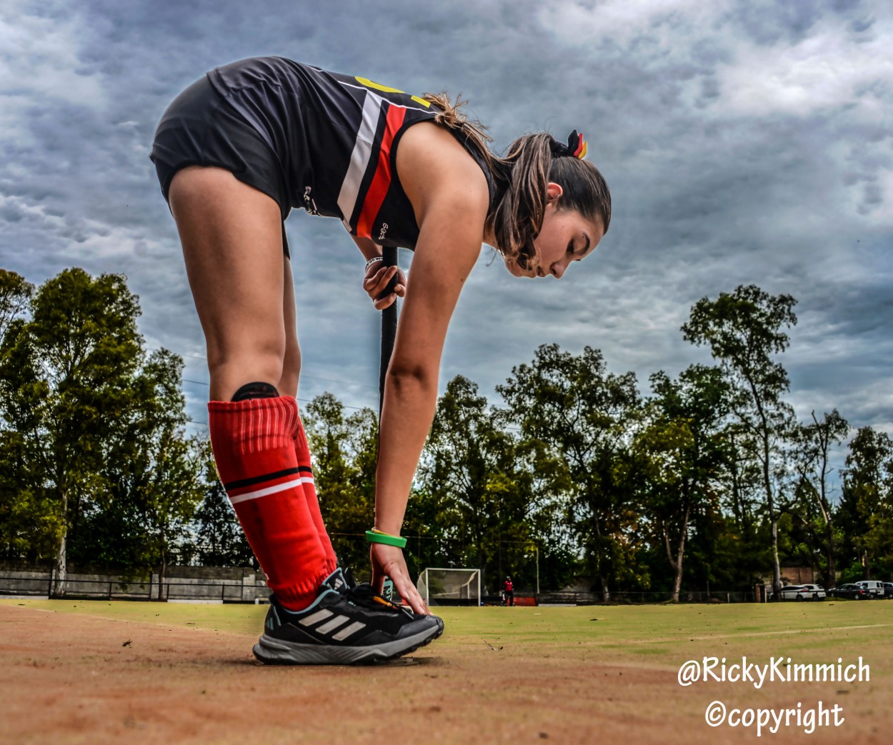 "Cmara sobre el Cesped del Hockey" de Ricky Kimmich