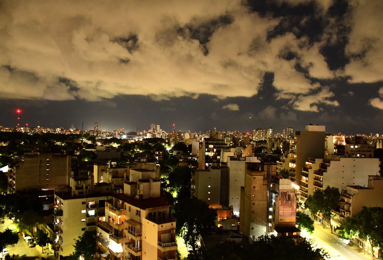 "Buenos Aires nocturna" de Jose Charles Mengeon