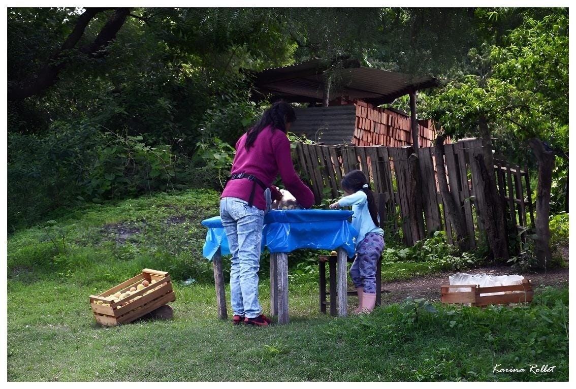 "Madre e hija" de Karina Rollet