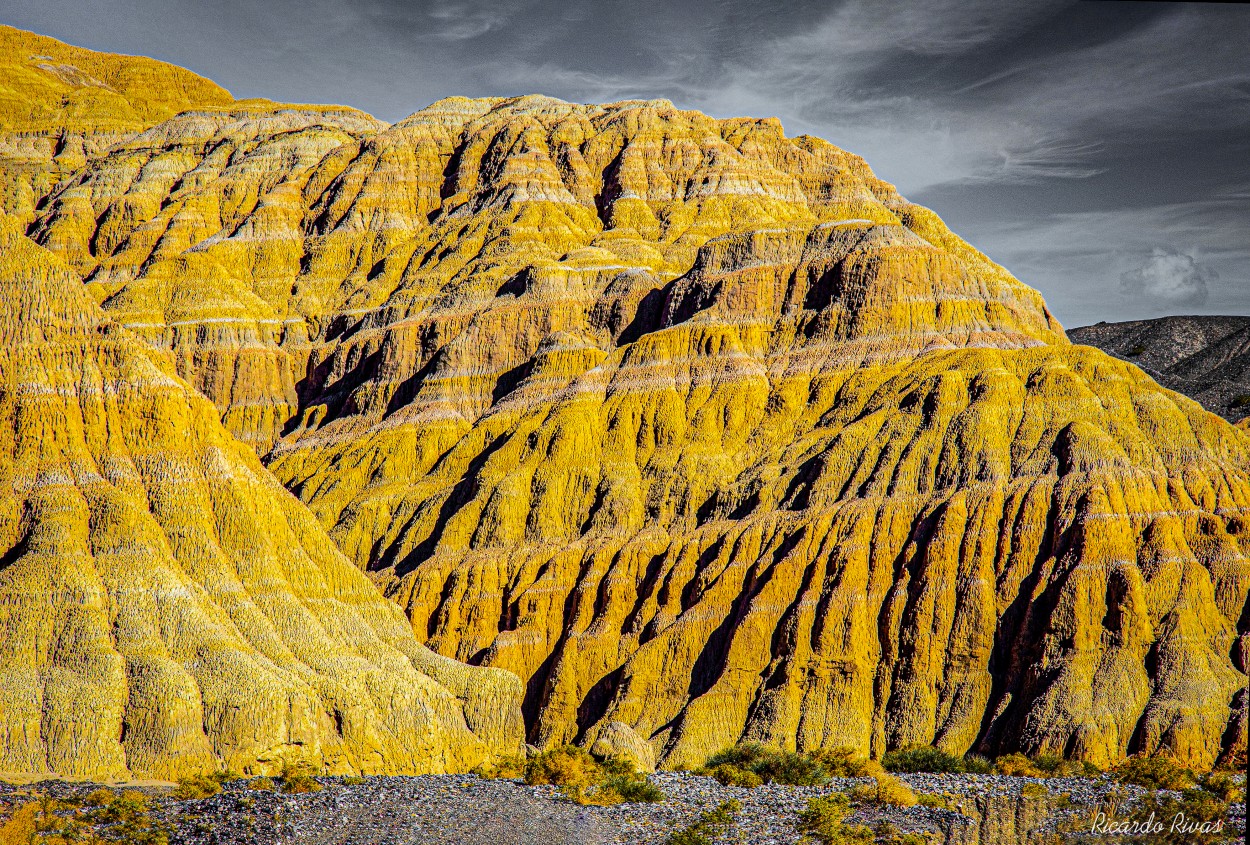 "Cerro de Calingasta, San Juan" de Ricardo Rivas