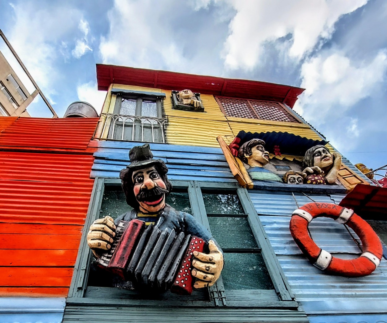 "Bienvenidos a La Boca..." de Cristina Wnetrzak