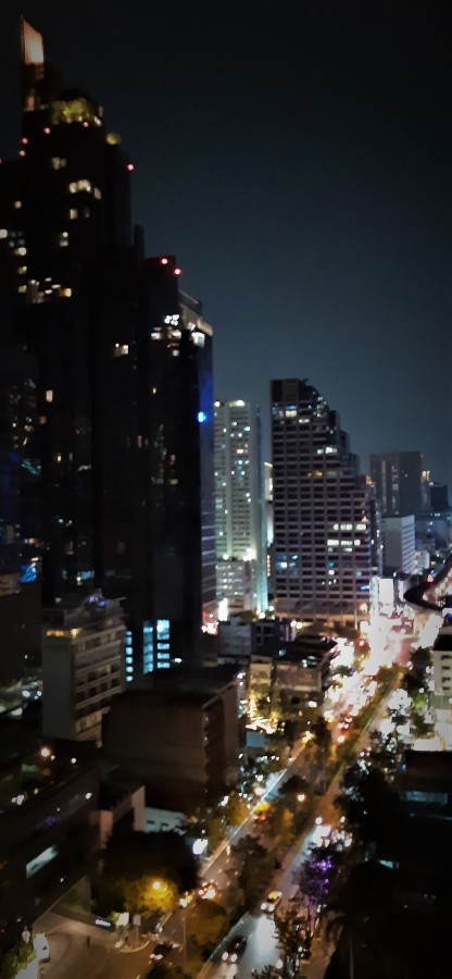 "Bangkok nocturna" de Lidia Marence