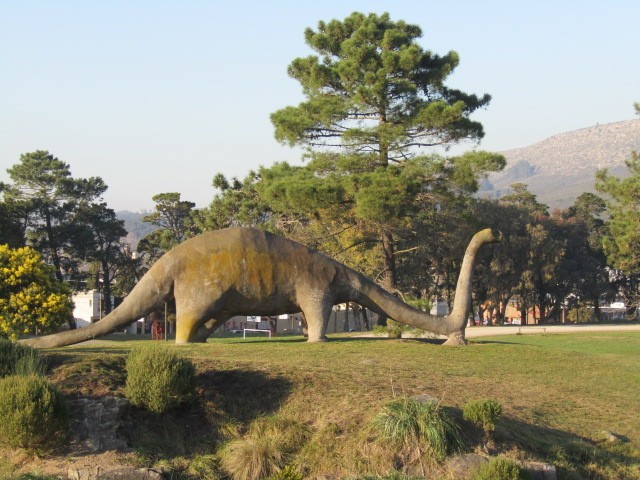 "El dinosaurio" de Miguel Angel Palermo