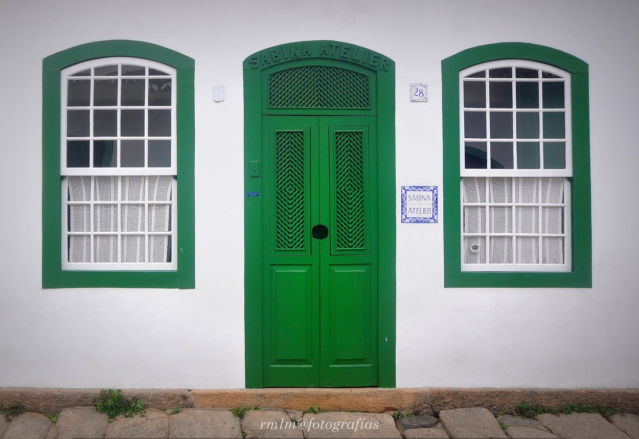 "El Atelier de Sabina" de Ricardo Mximo Lopez Moral