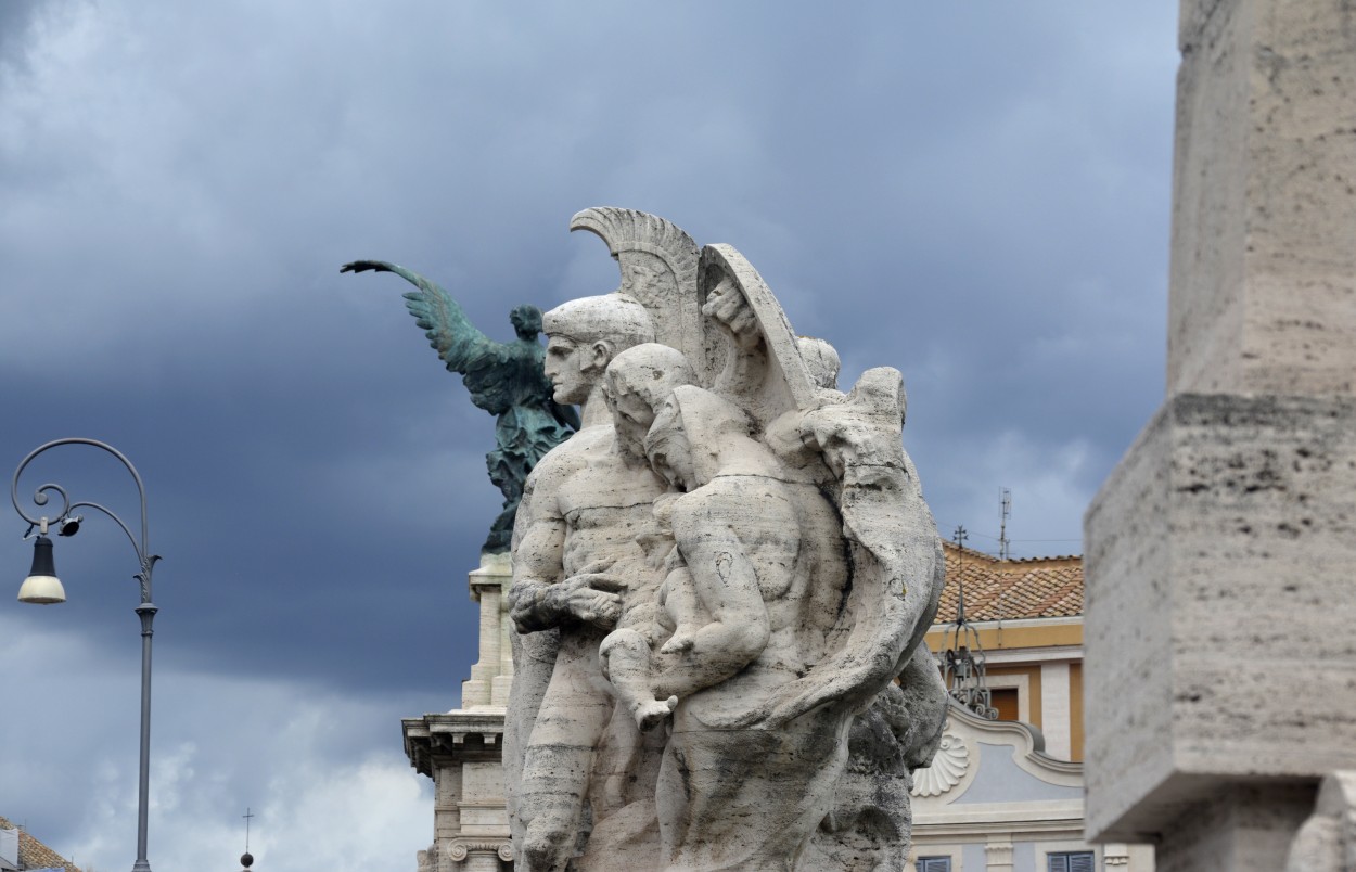 "Angeles y tormenta" de Andrea Cormick