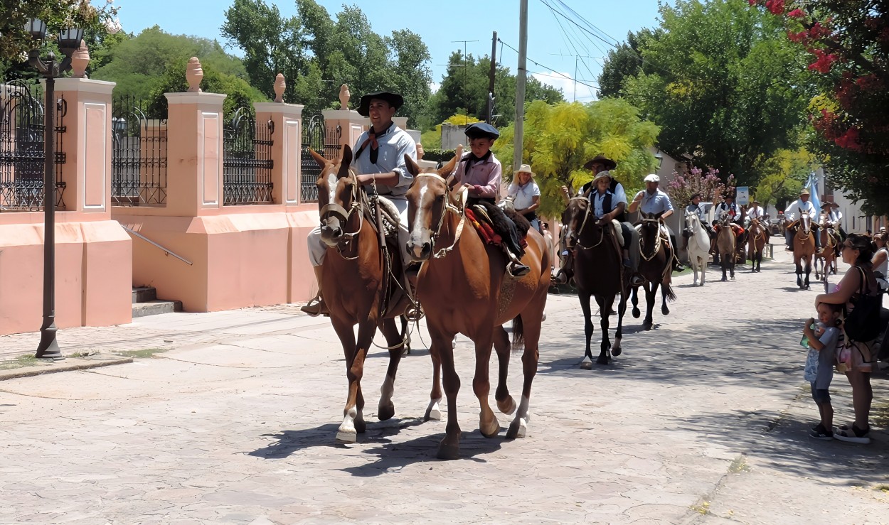 "Mirando los Gauchos pasar" de Jorge Vargas