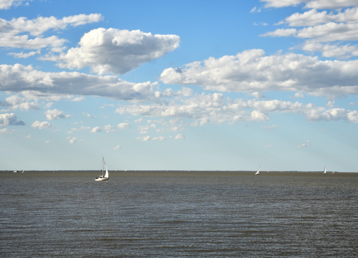 "Cielo y rio" de Jose Charles Mengeon