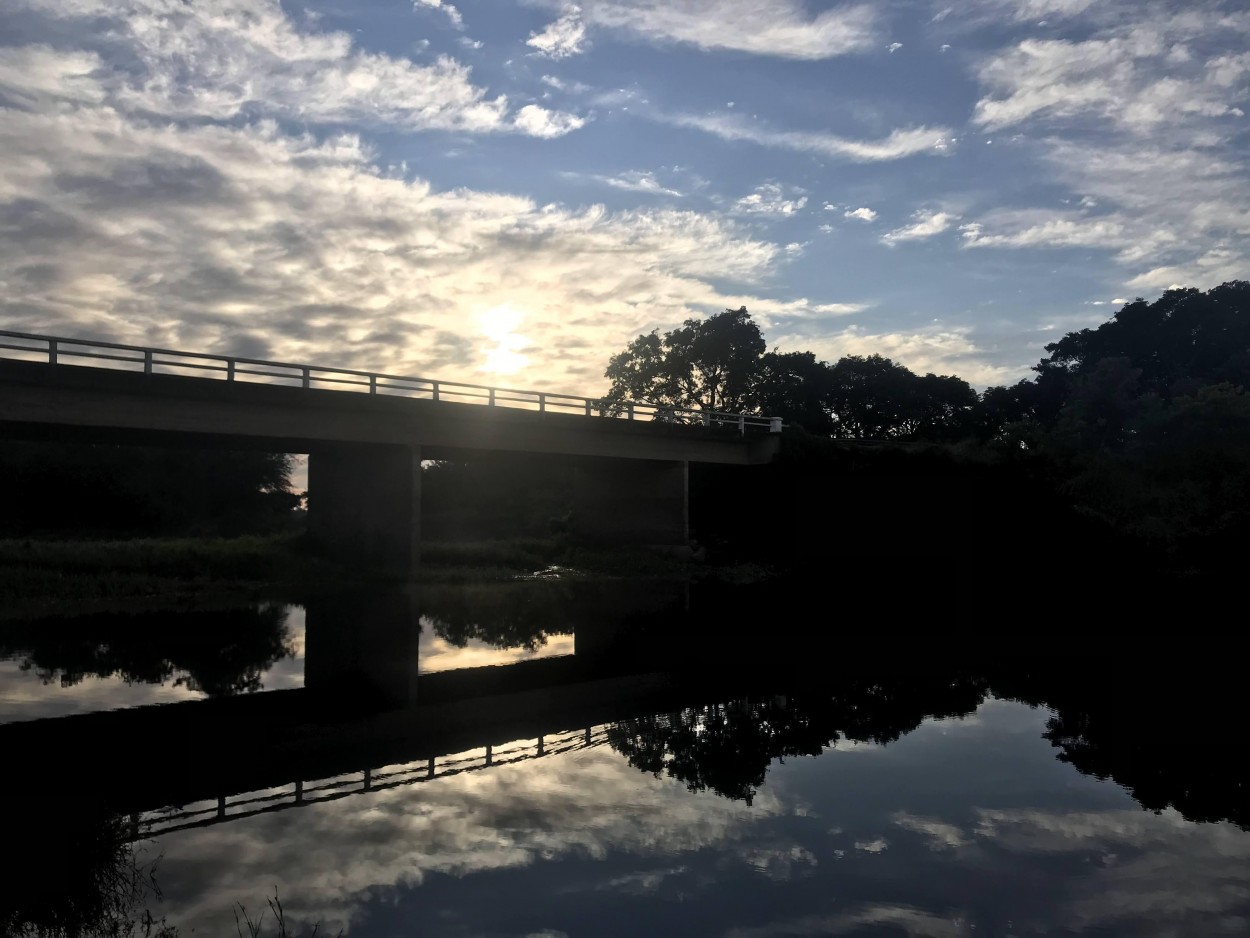 "Reflejos del atardecer ." de Claudio Romano