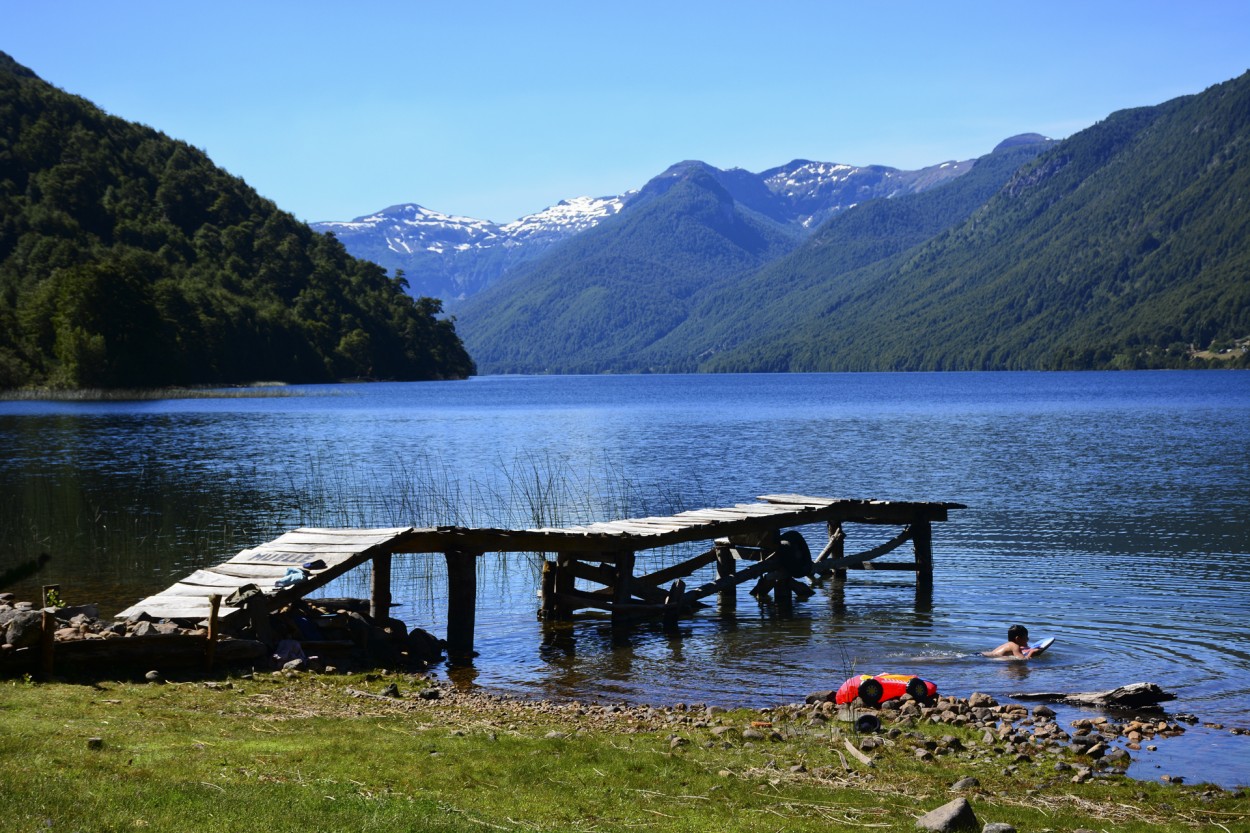 "Lago Vidal Gormaz" de Osvaldo Sergio Gagliardi