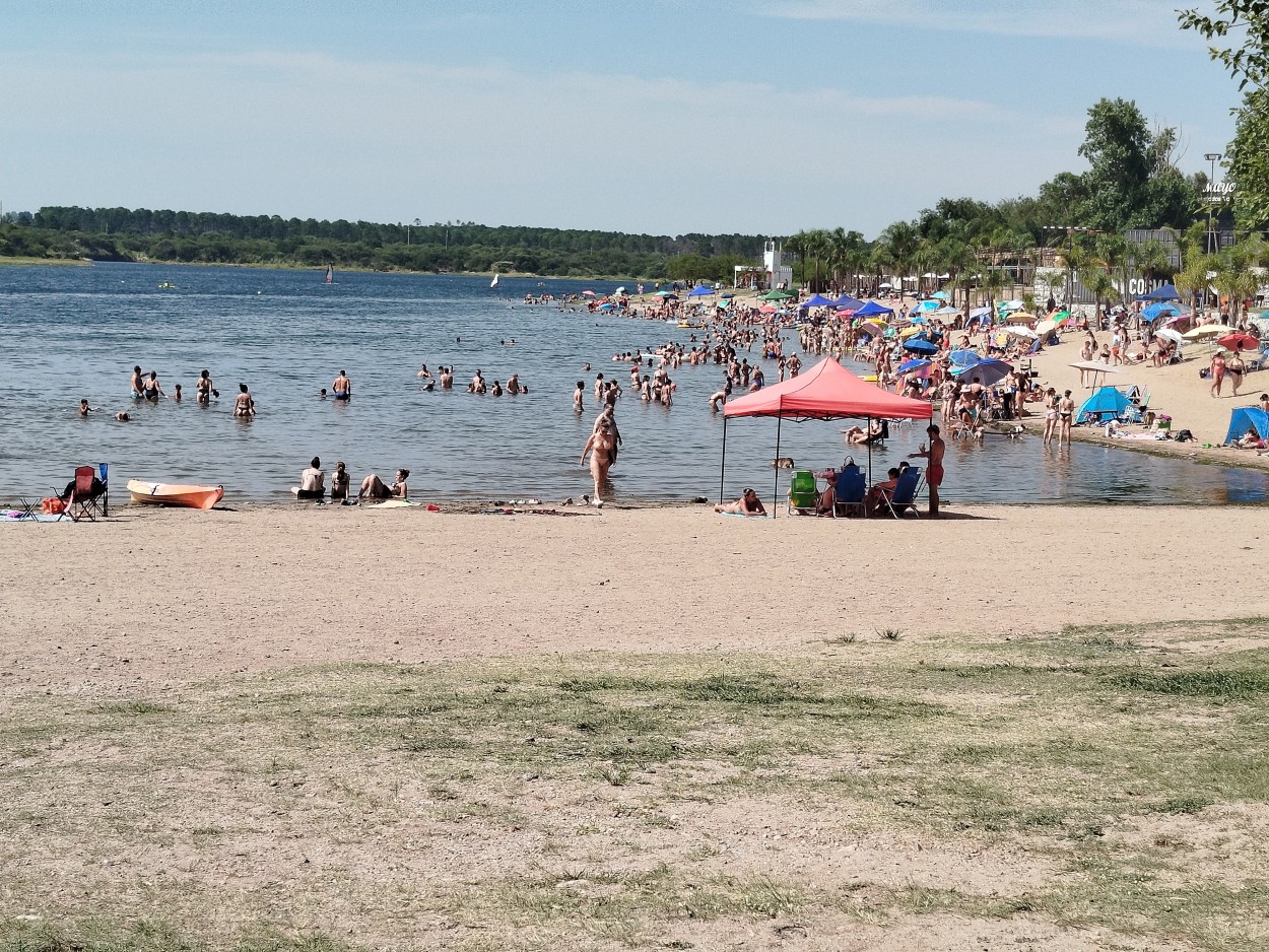 "Lago Almafuerte" de Stella Maris Kippke