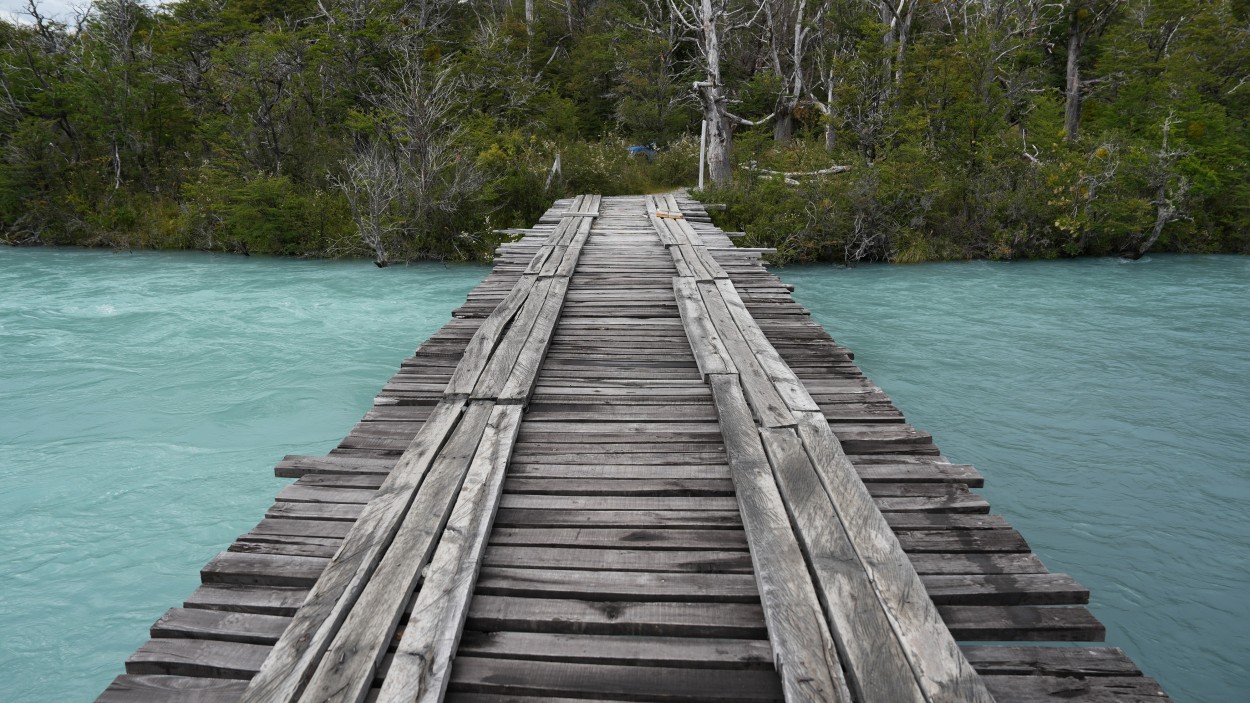 "puente" de Ruben Alex Villarroel