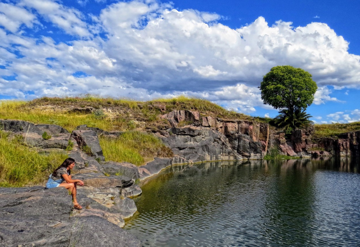 "Contemplando el lpaisaje" de Manuel Raul Pantin Rivero