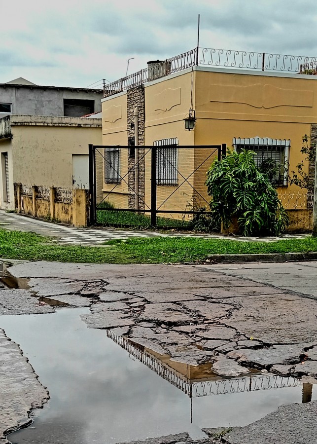 "El bache" de Americo Rosa Pombinho