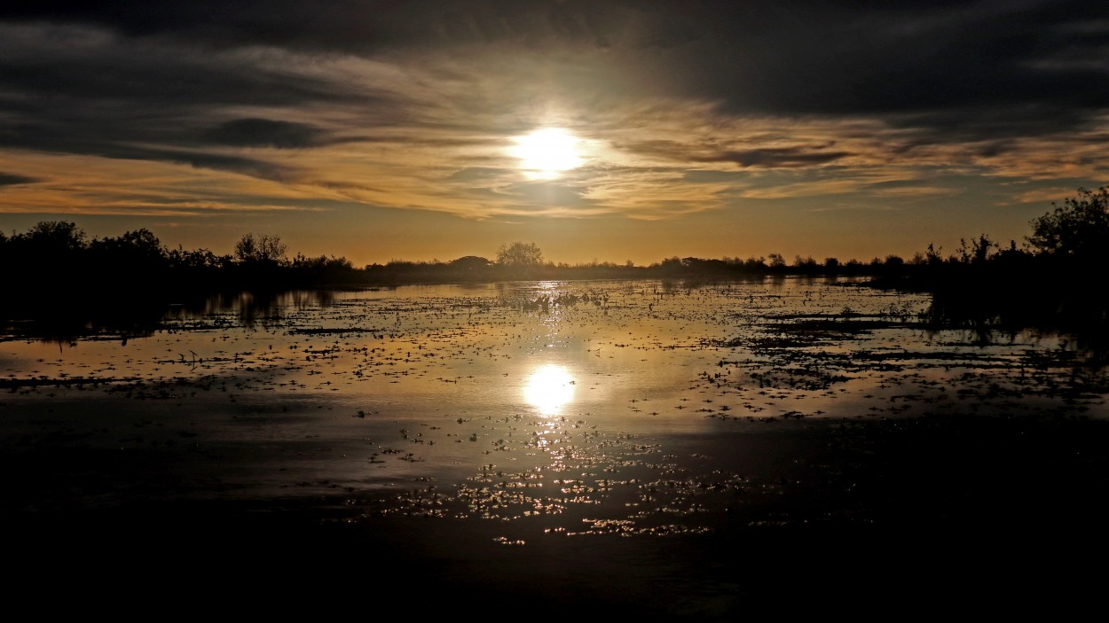 "Atardecer en Arroyo Corrientes" de Juan Carlos Barilari