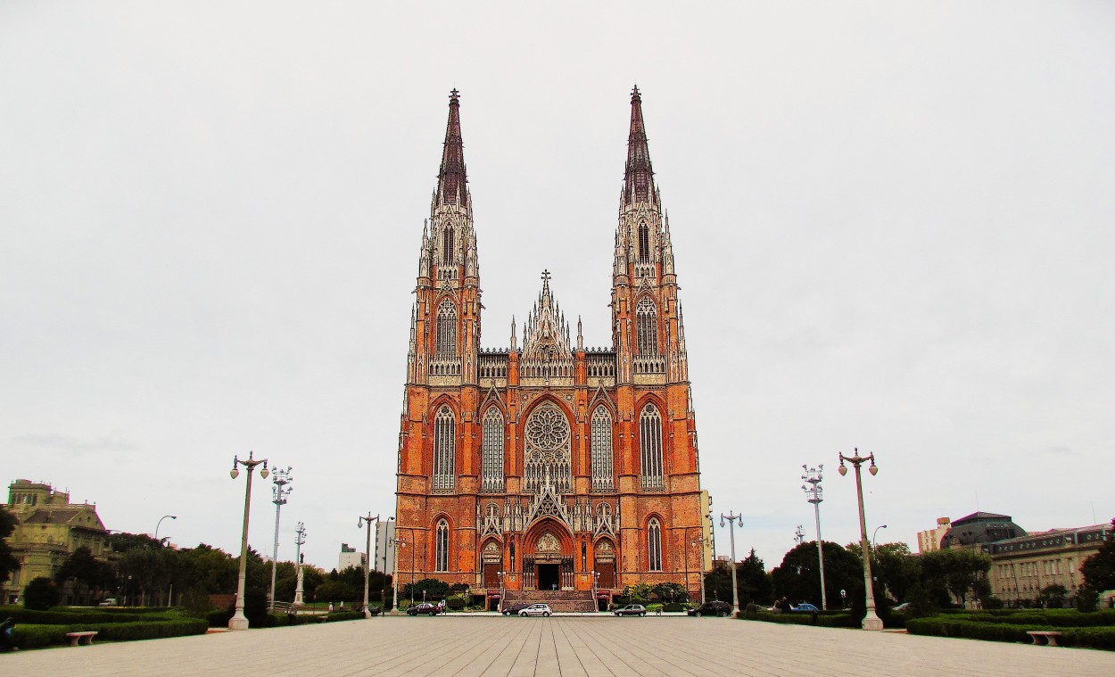 "Catedral de la Plata" de Manuel Raul Pantin Rivero