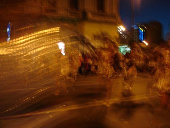 Foto 5/Alegra, brillos y danzas.