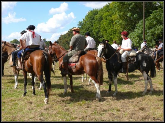 Foto 1/Reunin de a caballo...