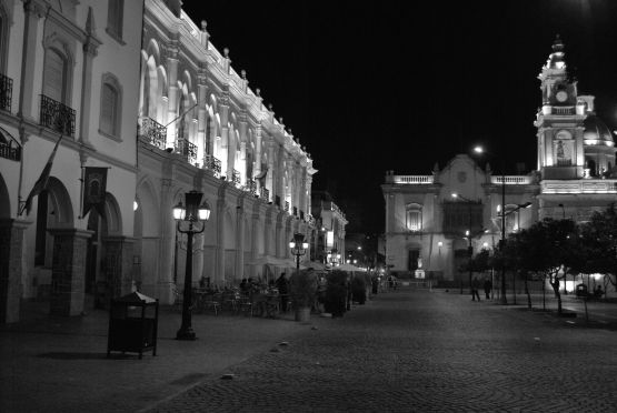 Foto 2/salta nocturna