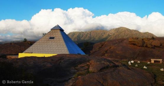 Foto 2/Cerro Uritorco y Capilla del Monte...