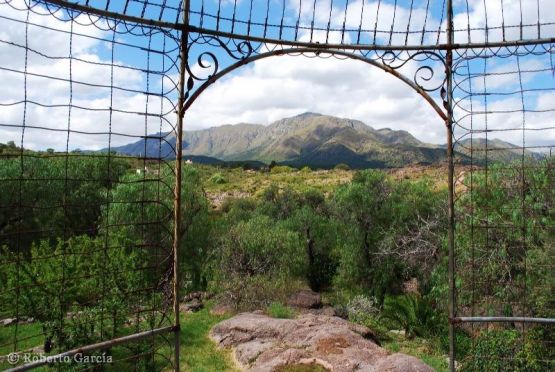 Foto 4/Cerro Uritorco y Capilla del Monte...