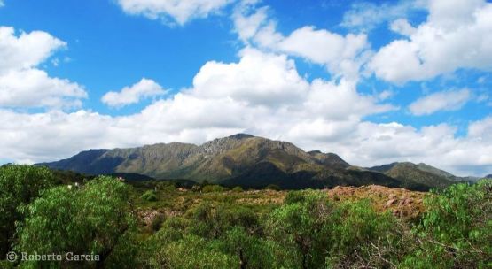 Foto 5/Cerro Uritorco y Capilla del Monte...