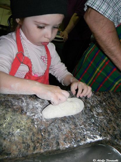 Foto 5/Cocinerita - Ayudando al abuelo a cocinar