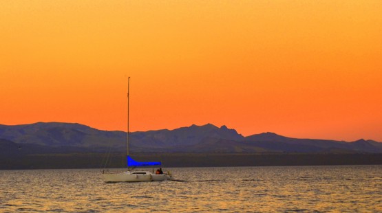 Foto 1/Anocheciendo en el Lago Nahuel Huapi