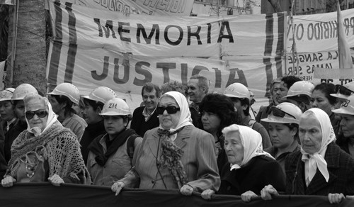 Foto 4/Ronda en Plaza de Mayo