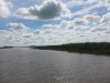 Nubes en el mar, el ro y en la ciudad