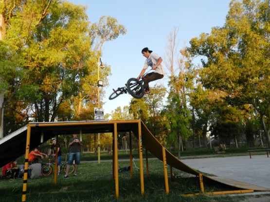 Foto 1/Los Bici voladores